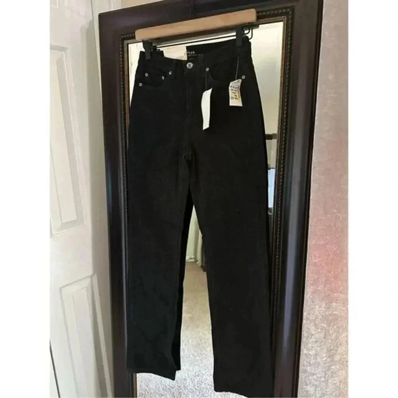 Pashu Slim Leg Stretch Denim Size 2‎ Black NWT - Picture 1 of 4